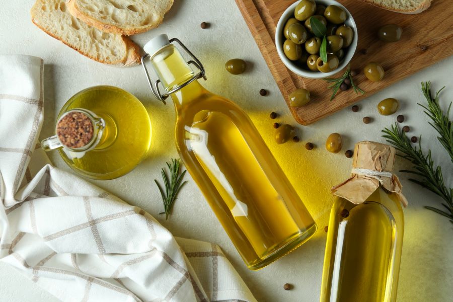 ماساژ برای هضم غذا