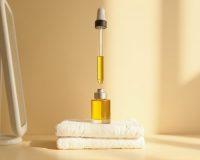 هل زيت الزيتون يسمر الوجه؟